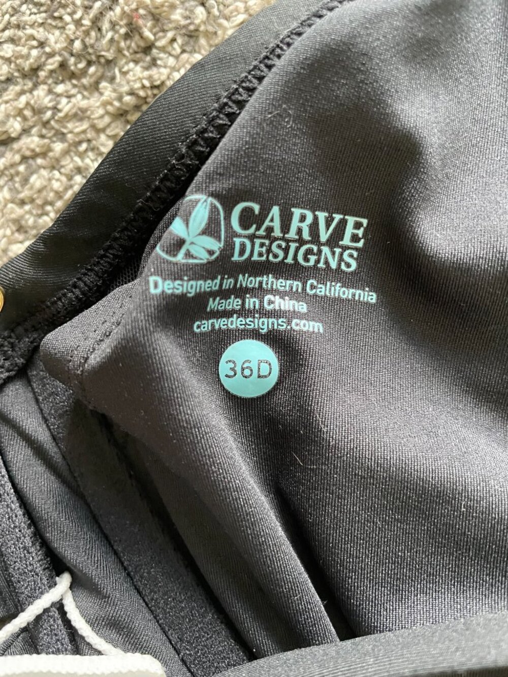 NWOT Carve Designs Camari Top, 36DD, Black - Picture 4 of 6